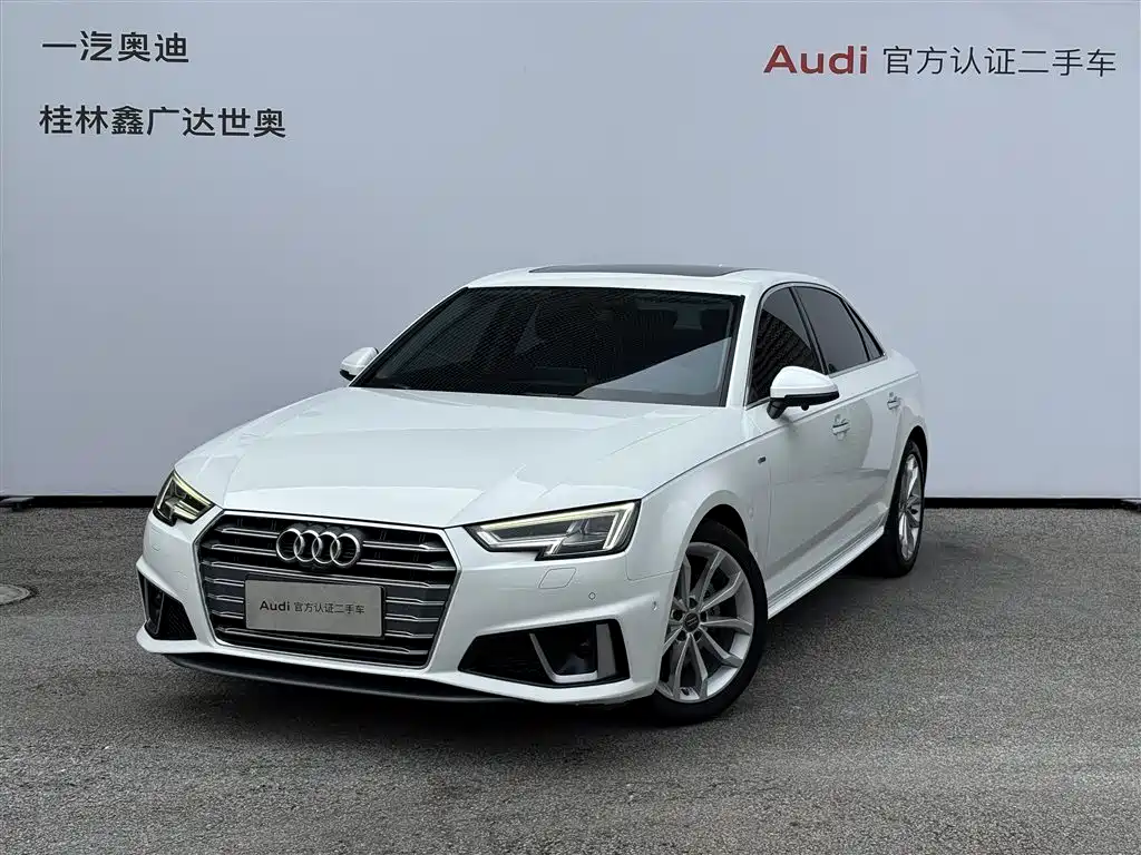 Audi A4L 2019 — фото 1