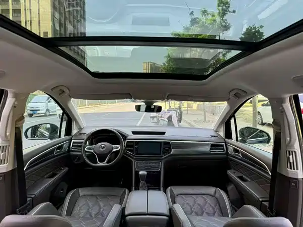 Volkswagen Viloran 2023