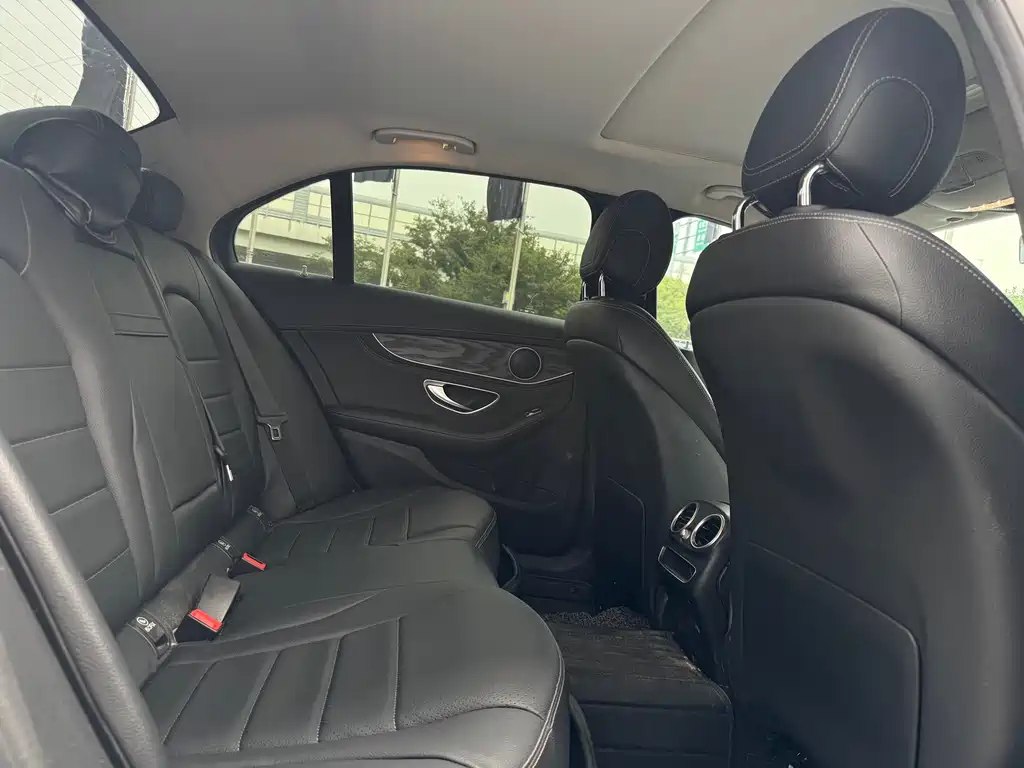 Mercedes-Benz C-Class 2020 — фото 12