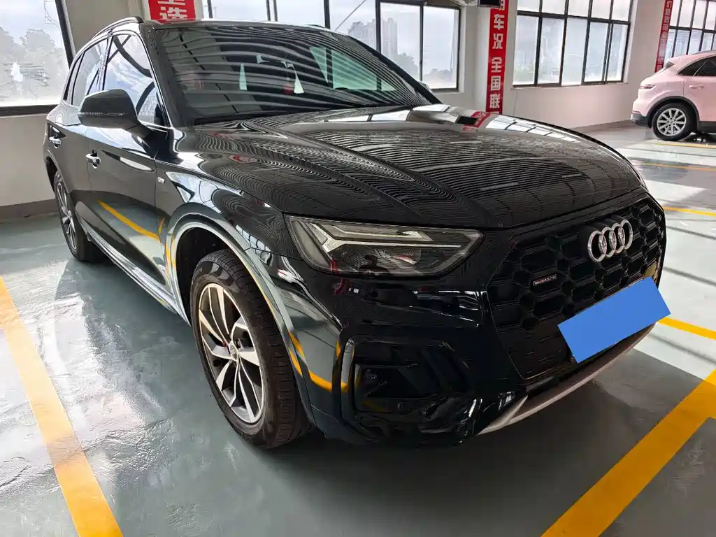 Audi Q5L 2025