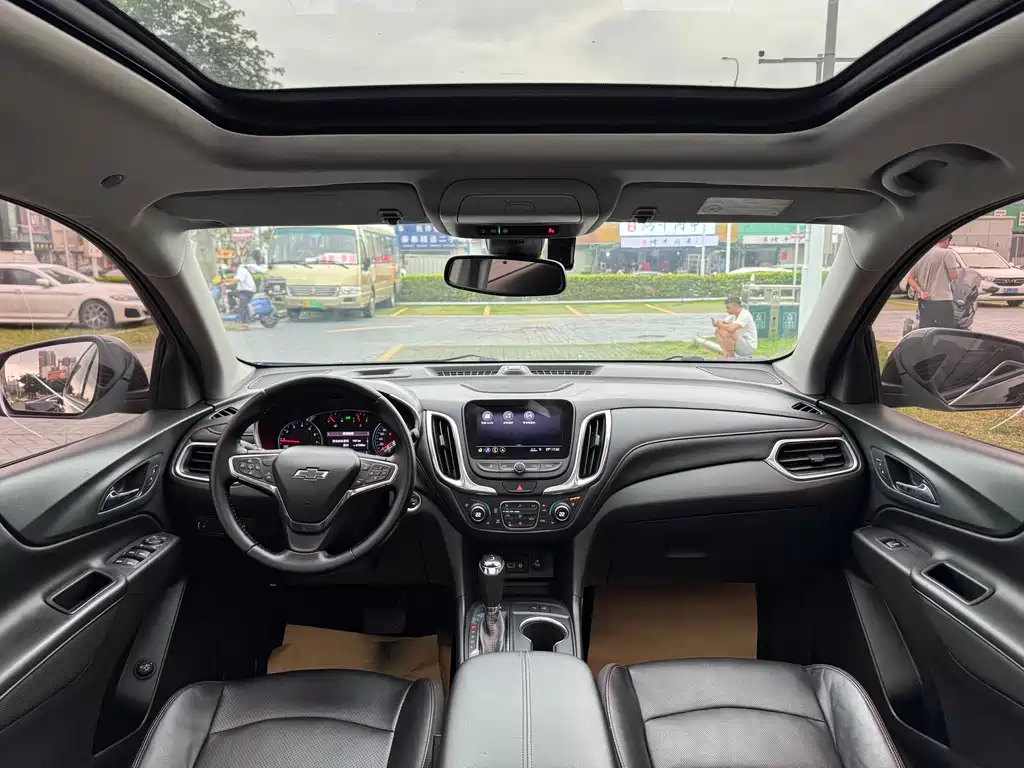 Chevrolet Equinox 2019 — фото 13