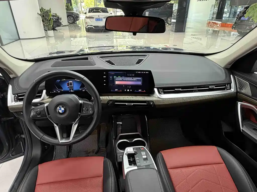 BMW X1 2024