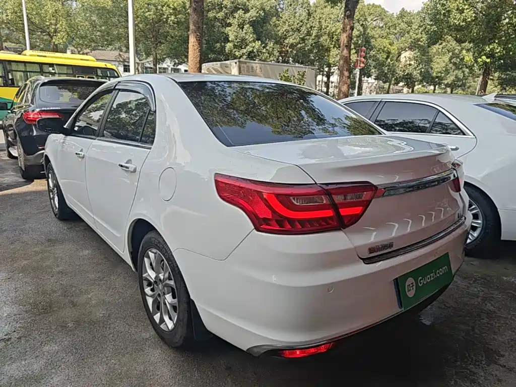 Geely Vision 2018 — фото 5