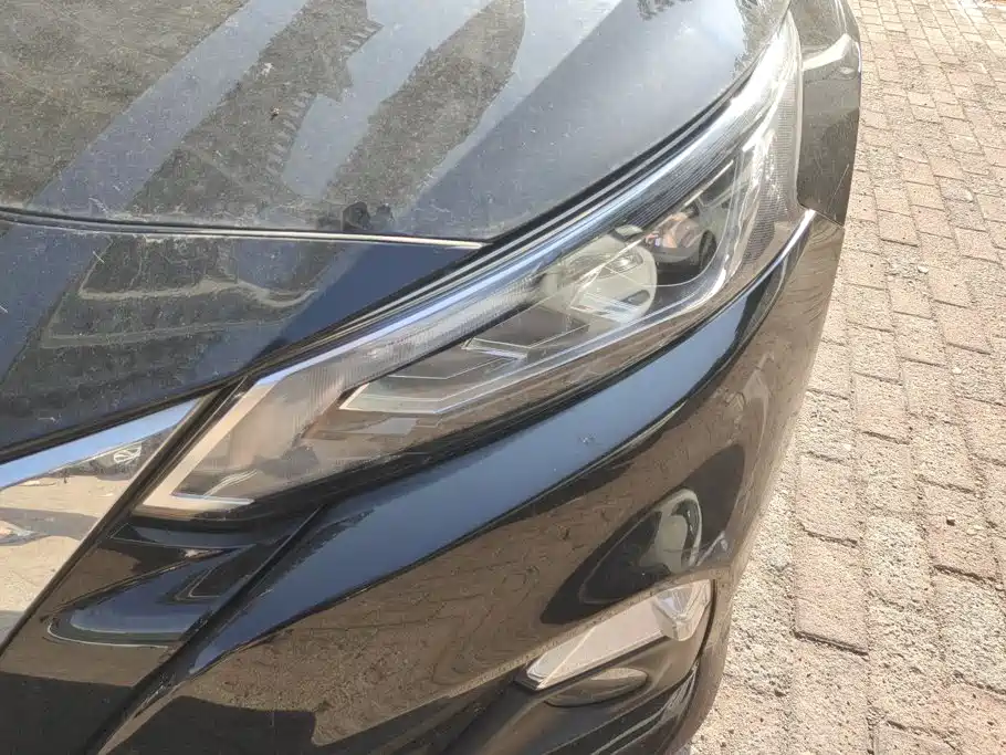 Nissan Teana 2021