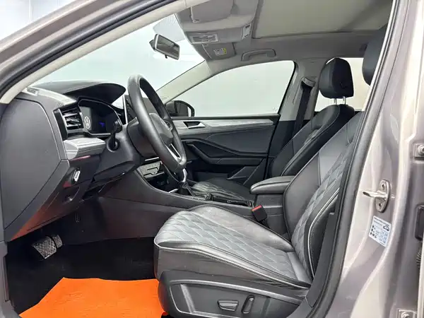 Volkswagen Sagitar 2023