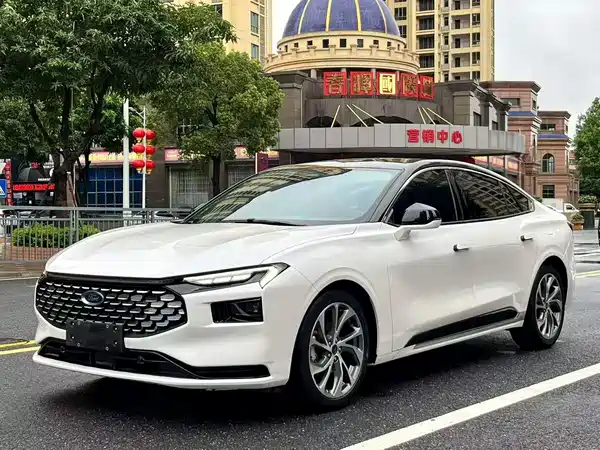 Ford Mondeo 2022