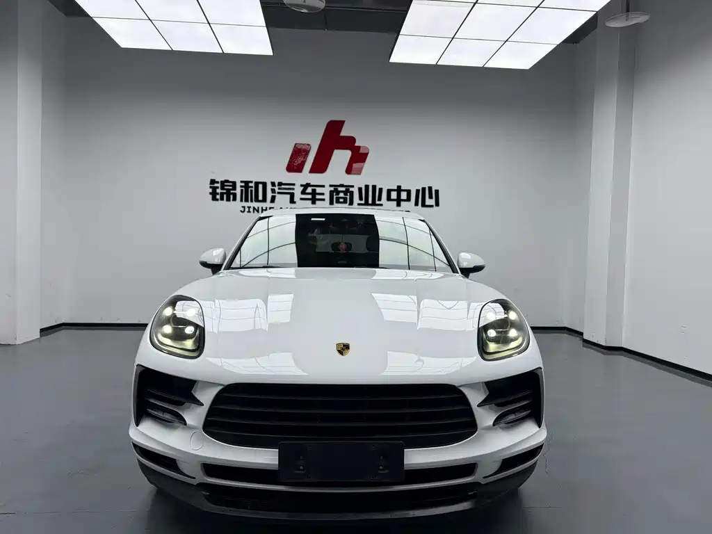 Porsche Macan 2019 — фото 2