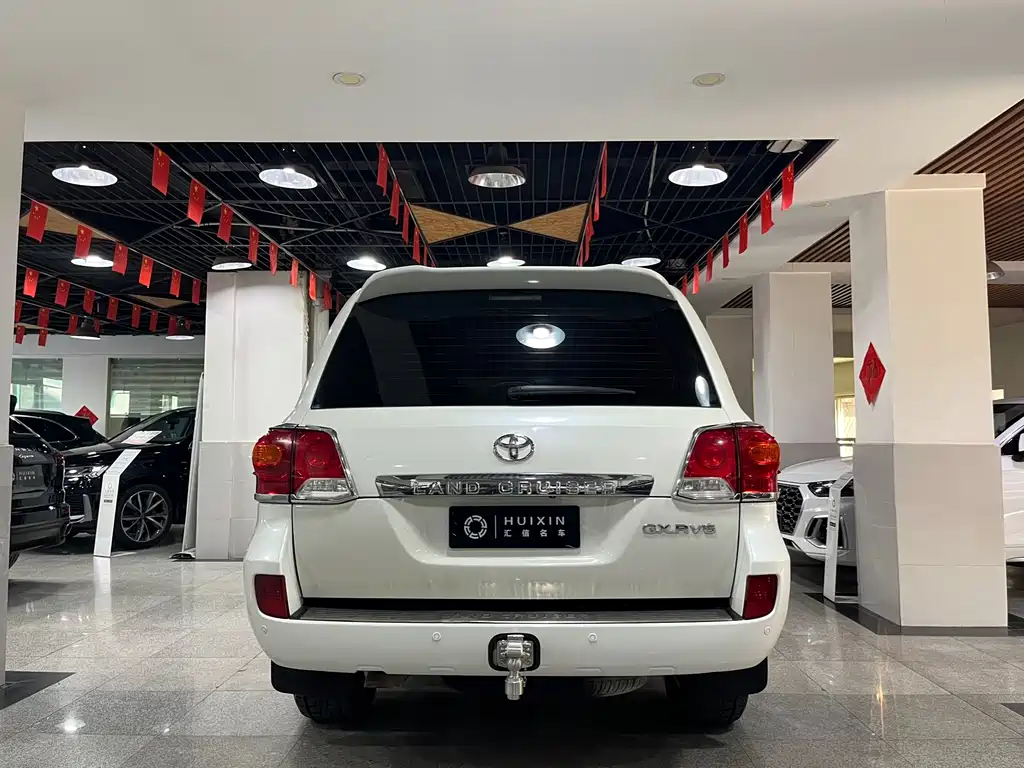 Toyota Land Cruiser 2015 — фото 15