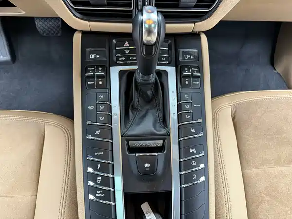 Porsche Macan 2018