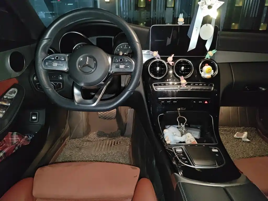 Mercedes-Benz C-Class 2019