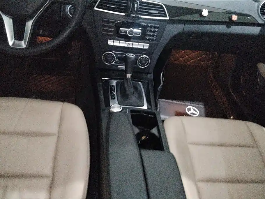 Mercedes-Benz C-Class 2013 — фото 16