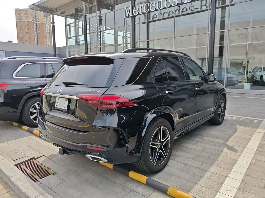Mercedes-Benz GLE 2023 — фото 4