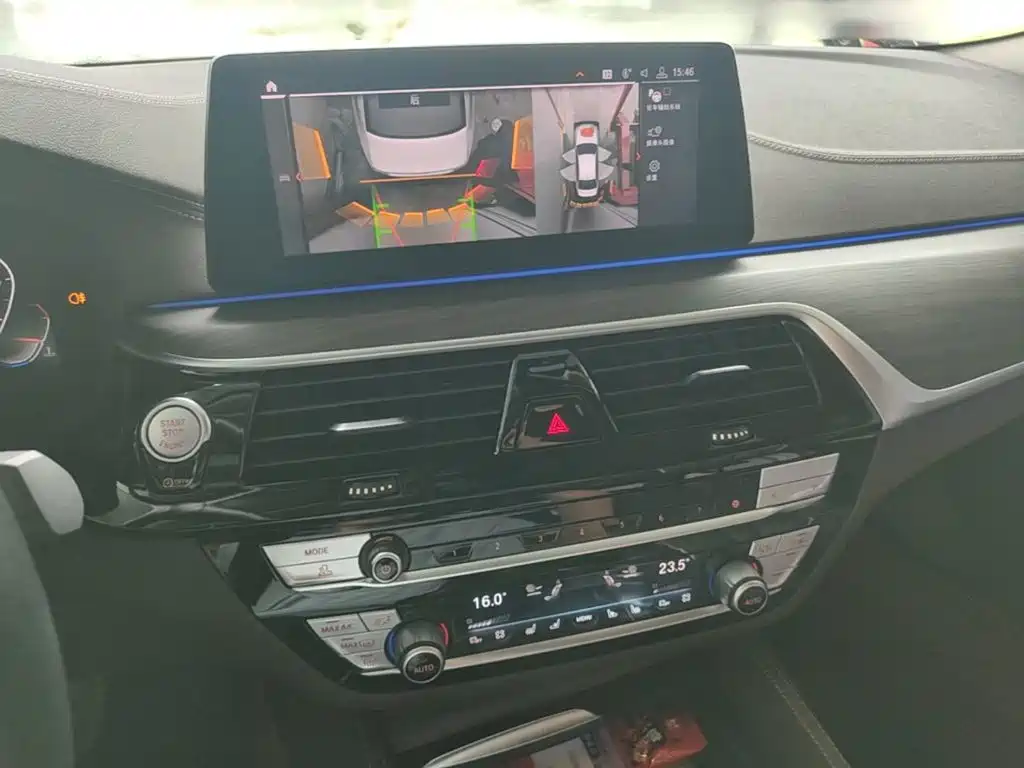 BMW 5 Series 2020 — фото 13