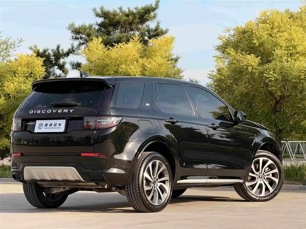 Land Rover Discovery Sport 2024 — фото 26
