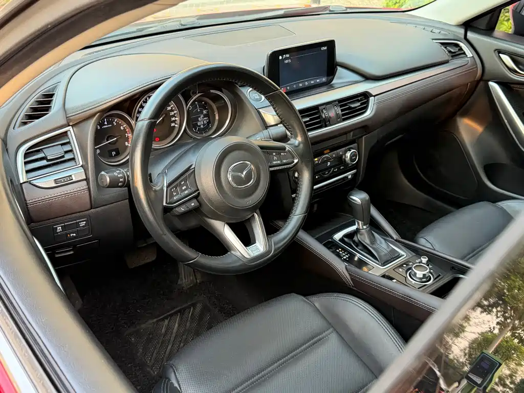 Mazda Atenza 2019 — фото 10