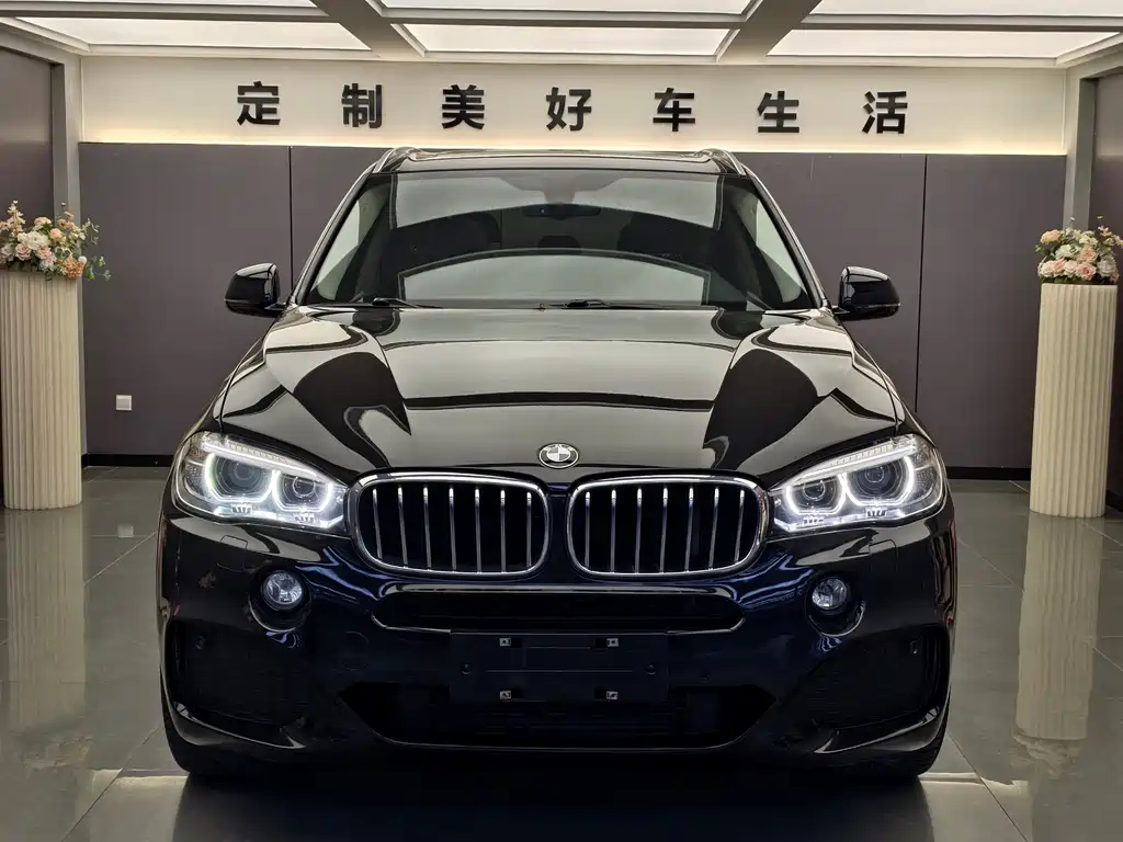 BMW X5 2018 — фото 2