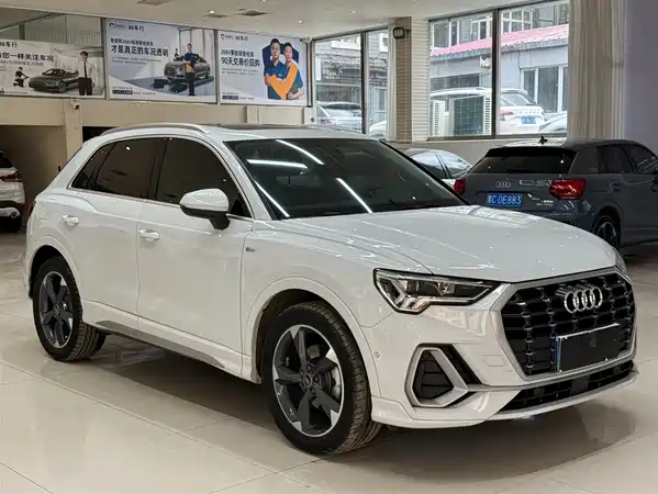 Audi Q3 2023