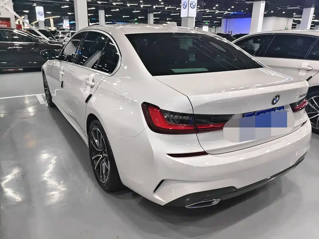 BMW 3 Series 2022 — фото 13