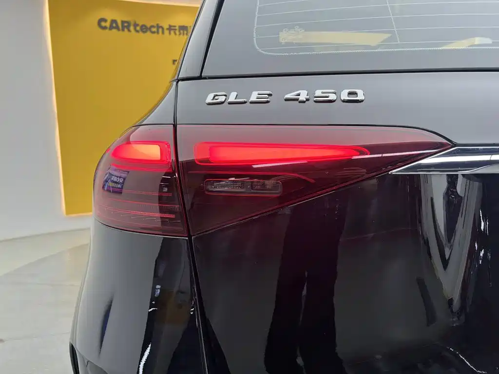 Mercedes-Benz GLE 2025 — фото 10
