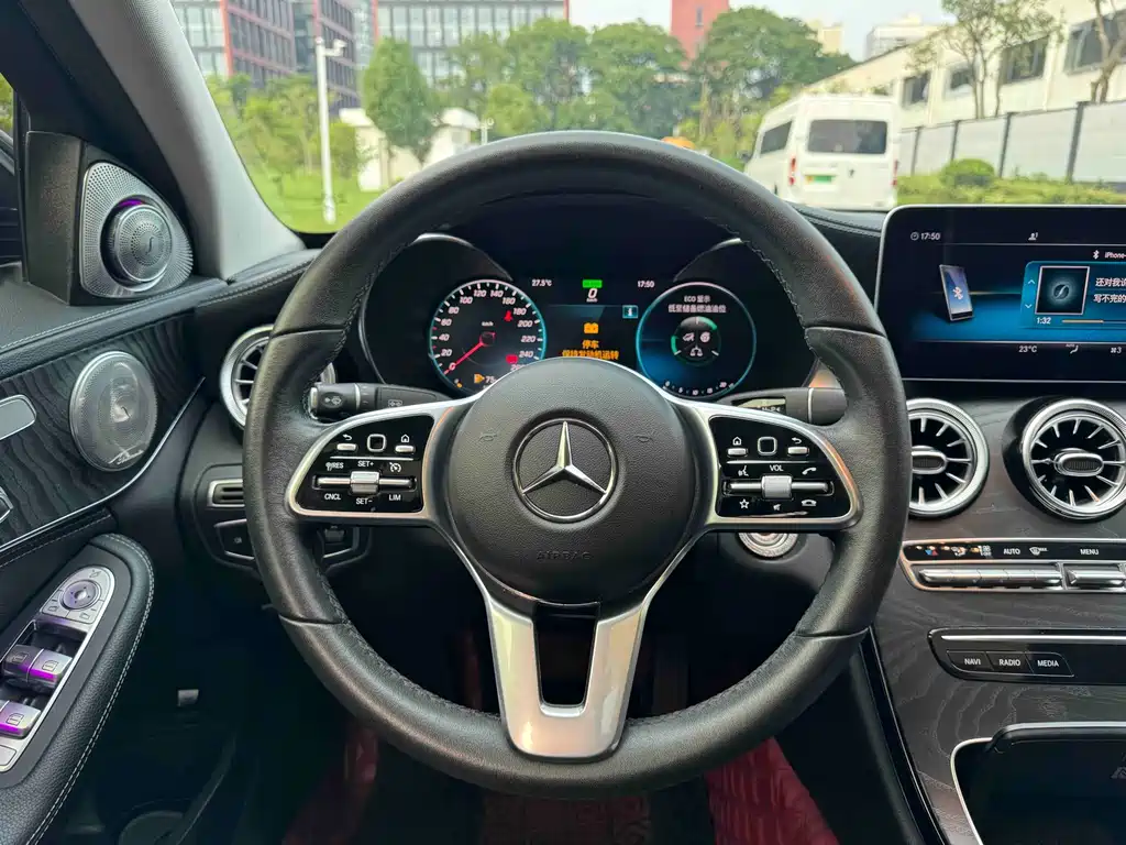 Mercedes-Benz C-Class 2019 — фото 10