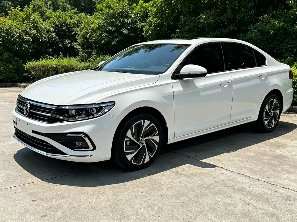 Volkswagen Bora 2022