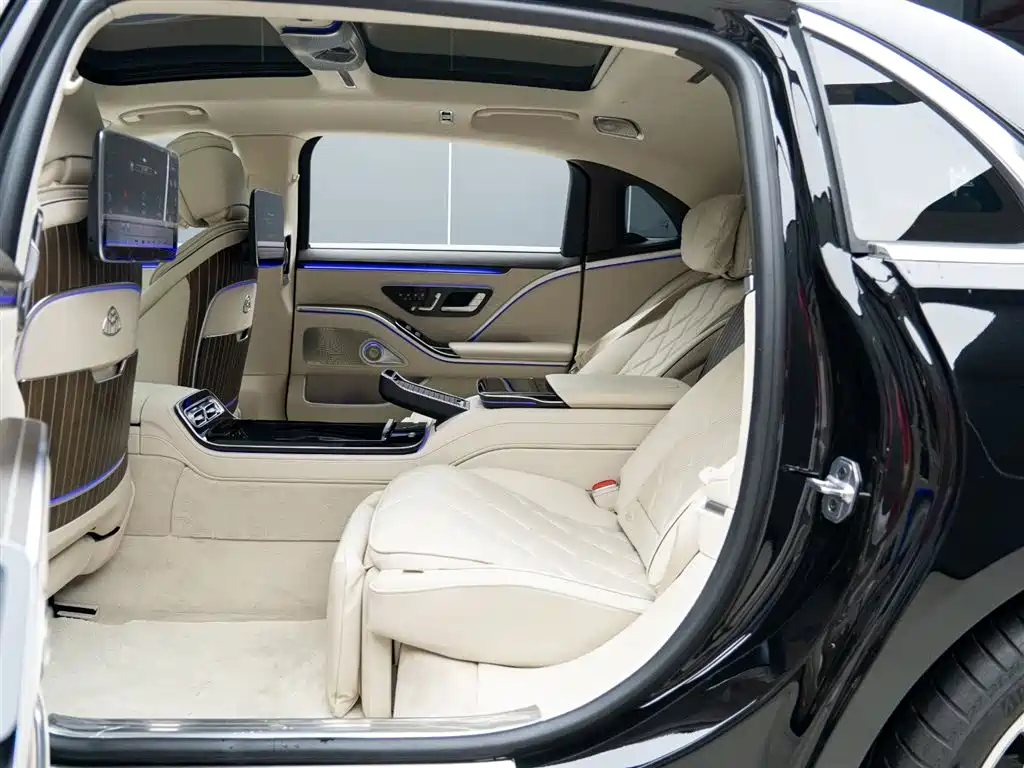 Mercedes-Benz S-Class 2026 — фото 13