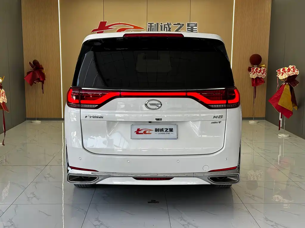 GAC Motor Trumpchi M8 2022 — фото 5