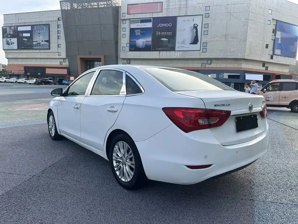 Buick Excelle GT 2015 — фото 9