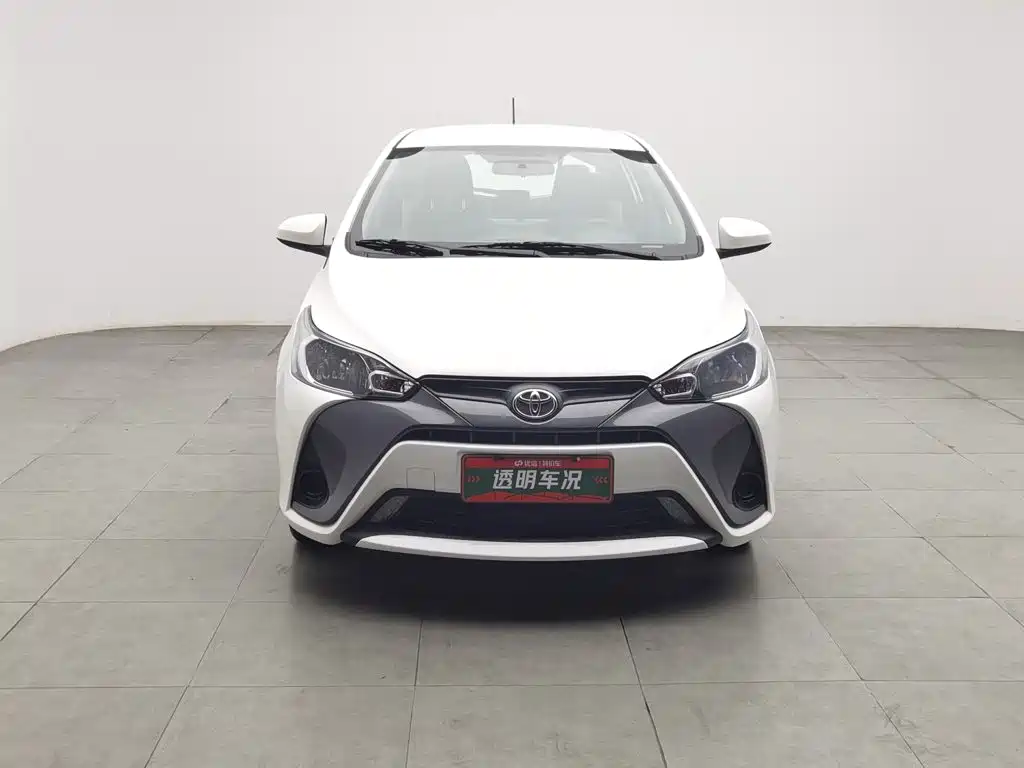Toyota Yaris L 2022