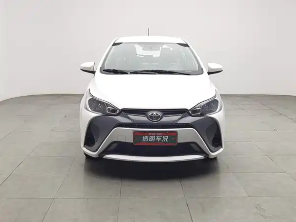 Toyota Yaris L 2022