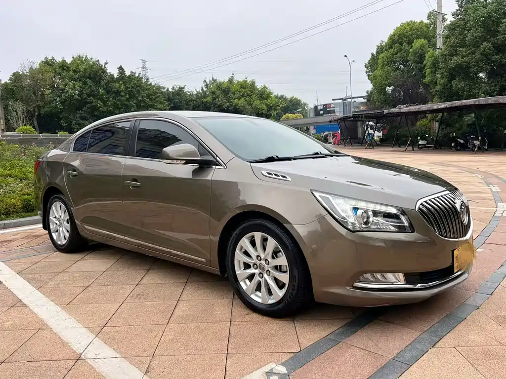 Buick LaCrosse 2015 — фото 3