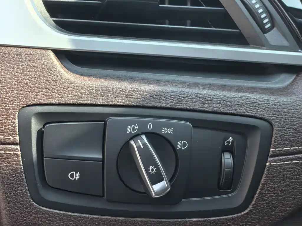 BMW X2 2024 — фото 12