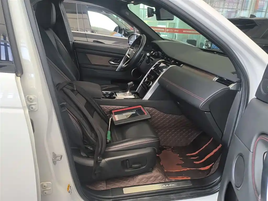 Land Rover Discovery Sport 2022 — фото 25