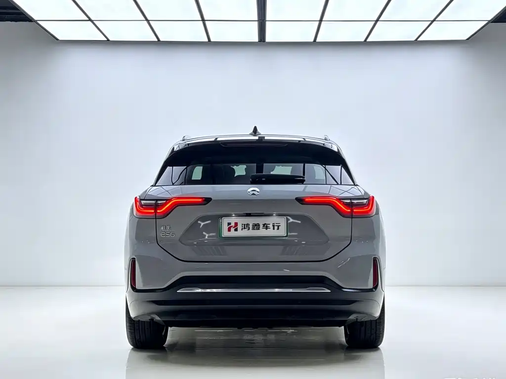 NIO ES6 2020