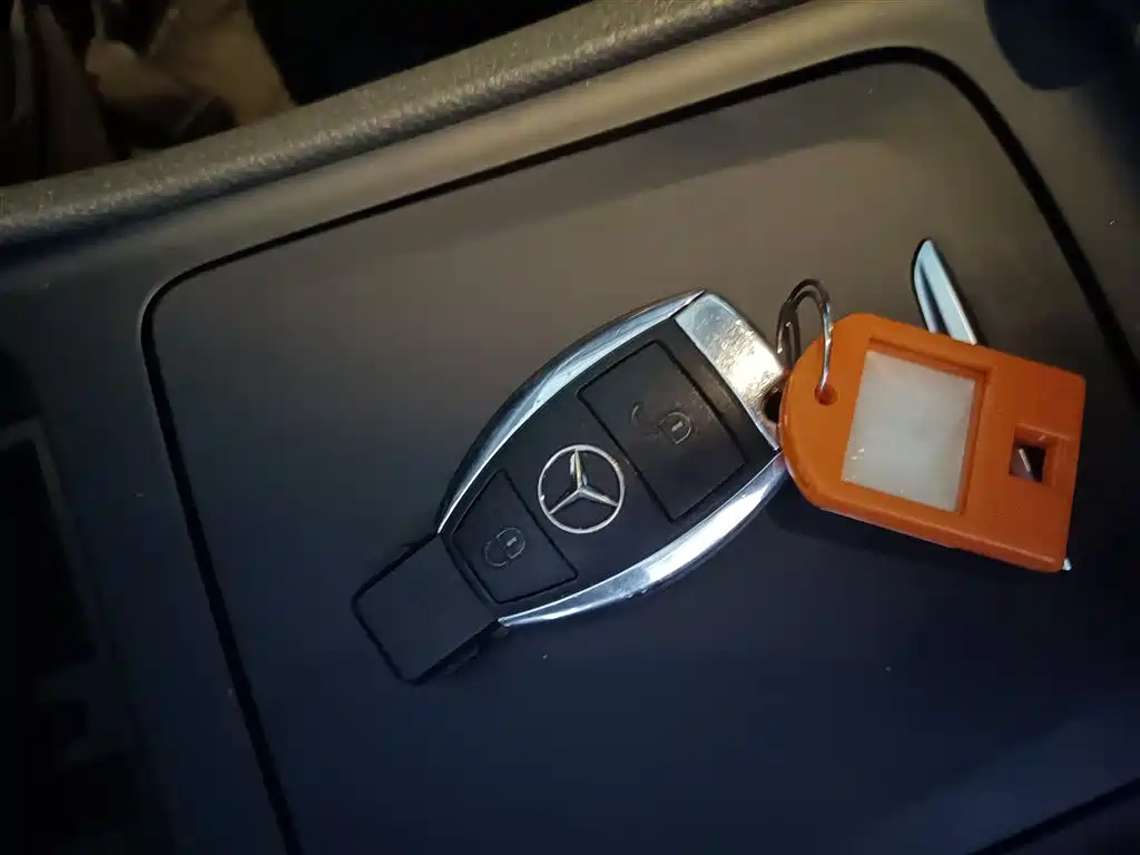 Mercedes-Benz GLA 2015 — фото 9