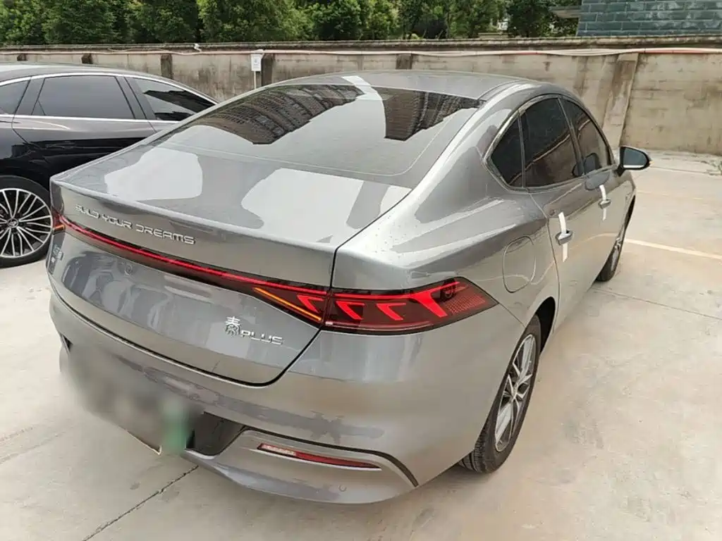 BYD Qin PLUS 2023 — фото 7