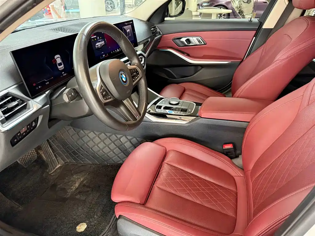 BMW i3 2024