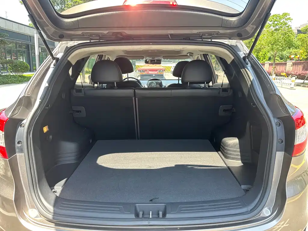 Hyundai ix35 2015 — фото 15
