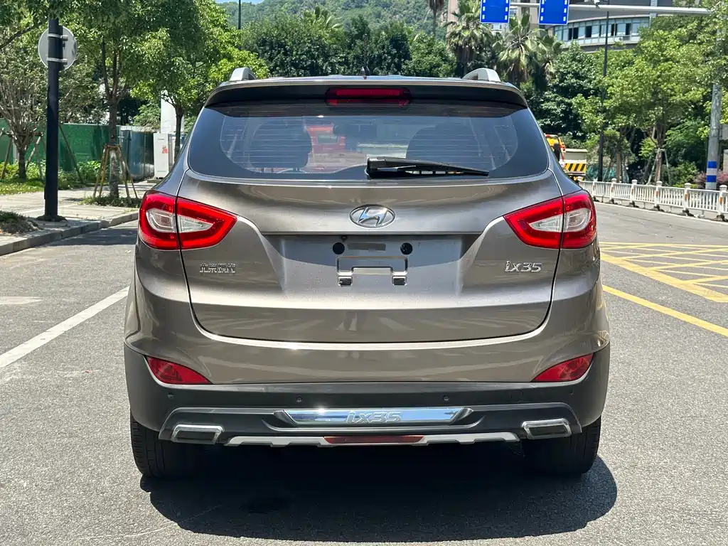 Hyundai ix35 2015 — фото 17