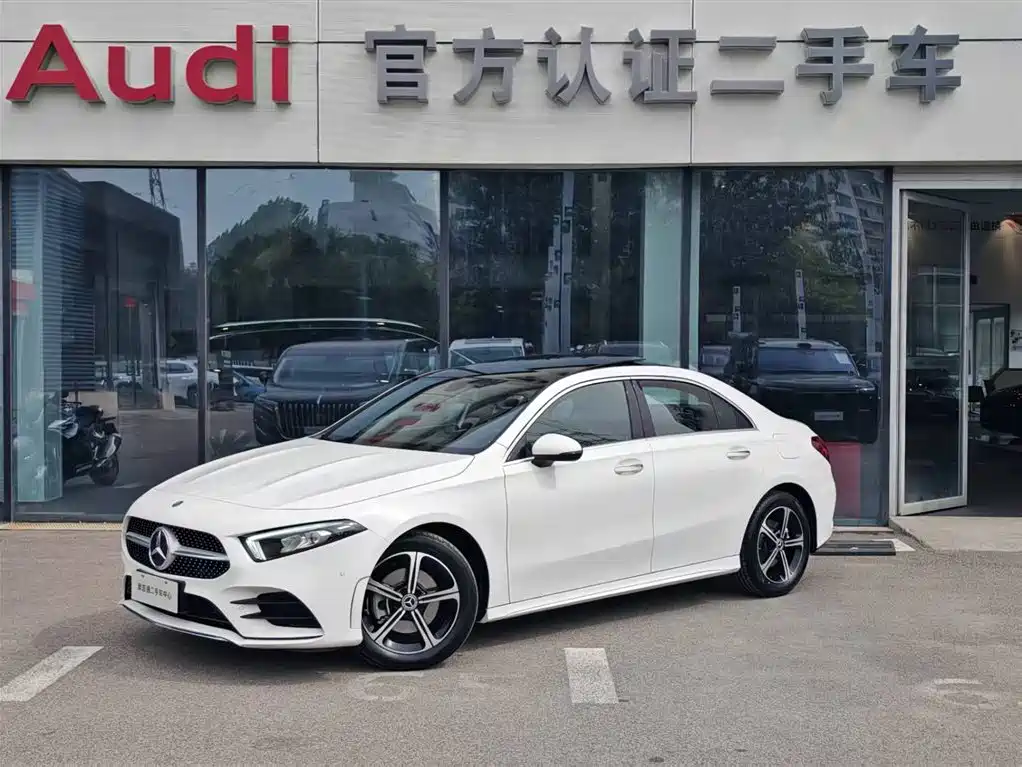 Mercedes-Benz A-Class 2023 — фото 1
