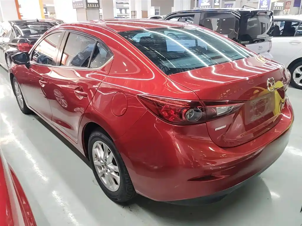 Mazda 3 Axela 2016 — фото 5