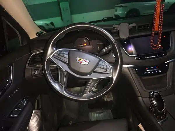 Cadillac XT5 2016