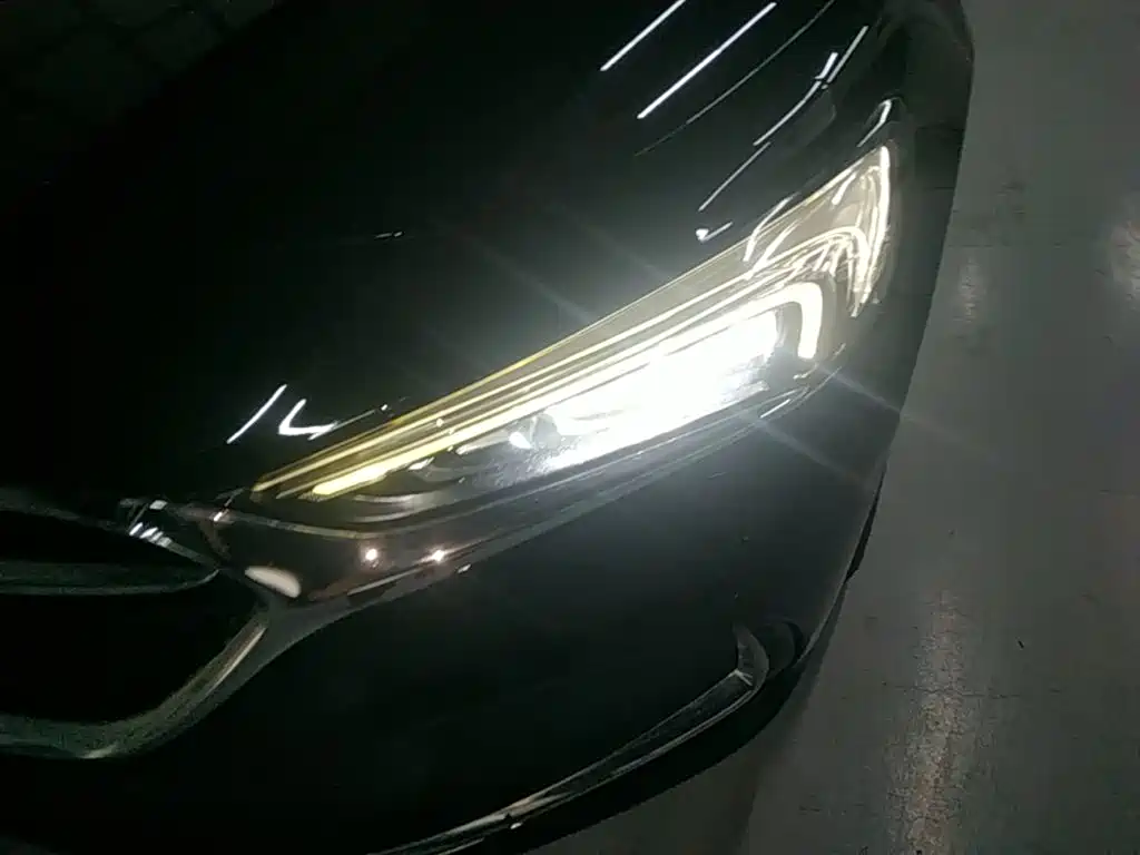 Buick LaCrosse 2020 — фото 24