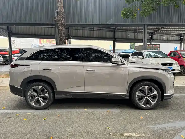 BYD Frigate 07 2023
