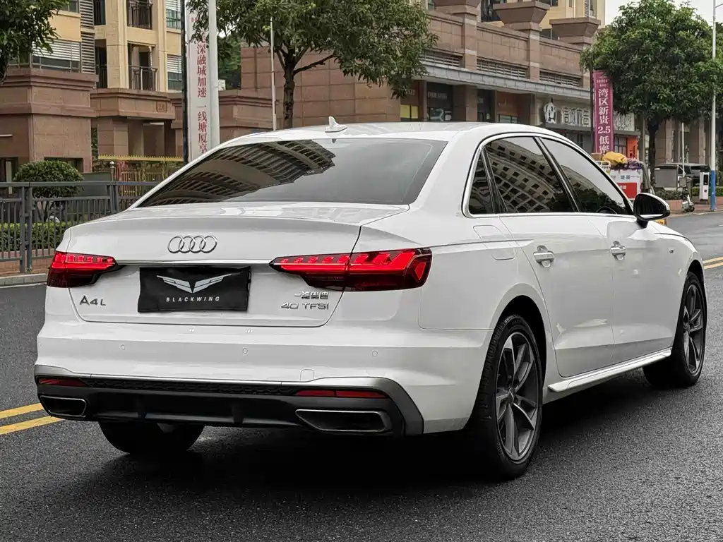 Audi A4L 2020 — фото 15