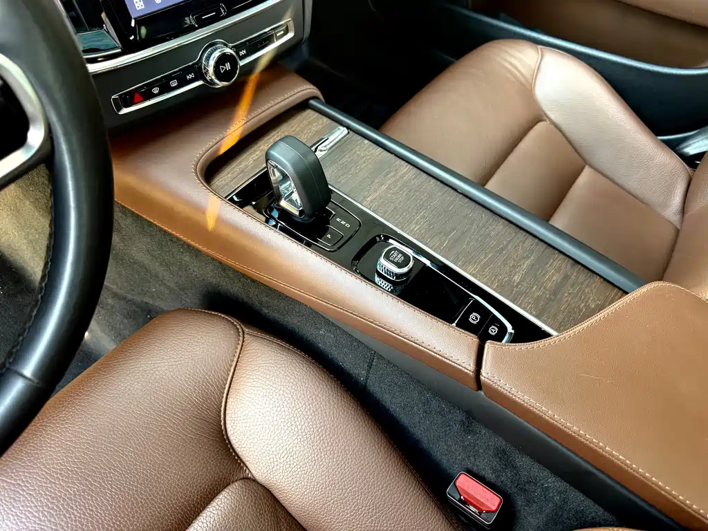 Volvo V90 2023 — фото 11