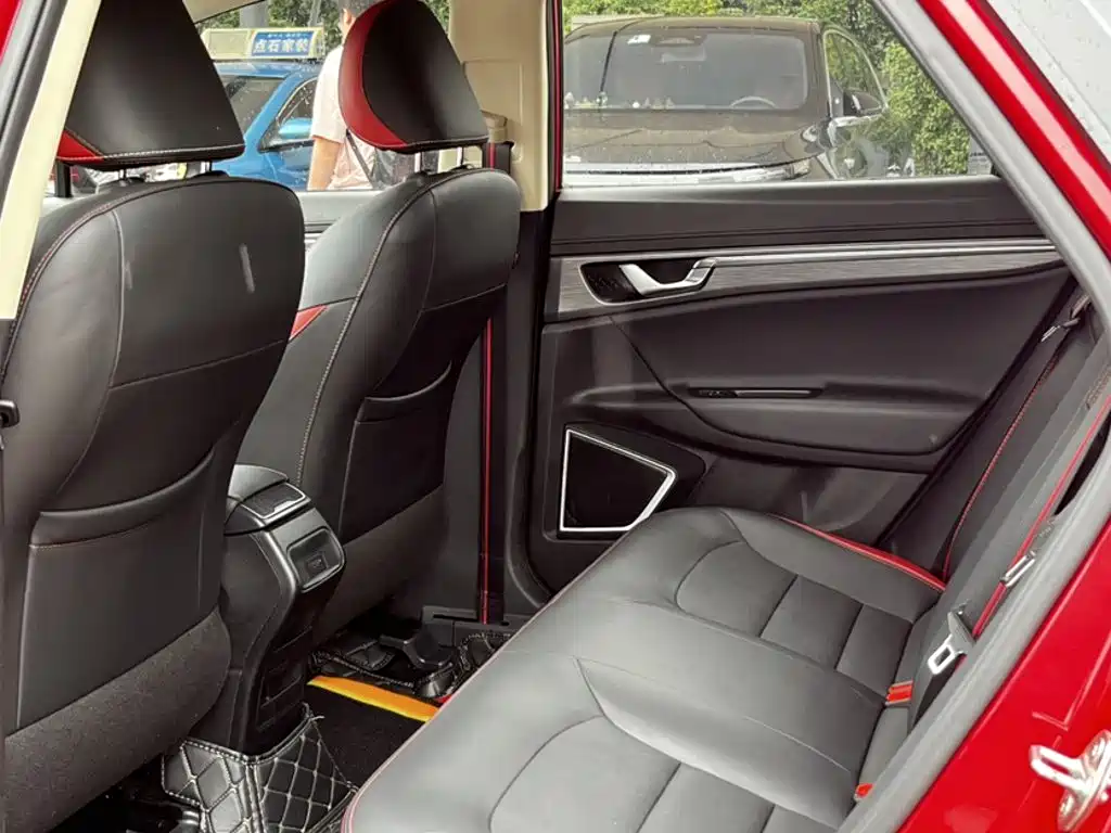 Geely Emgrand GS 2020 — фото 10