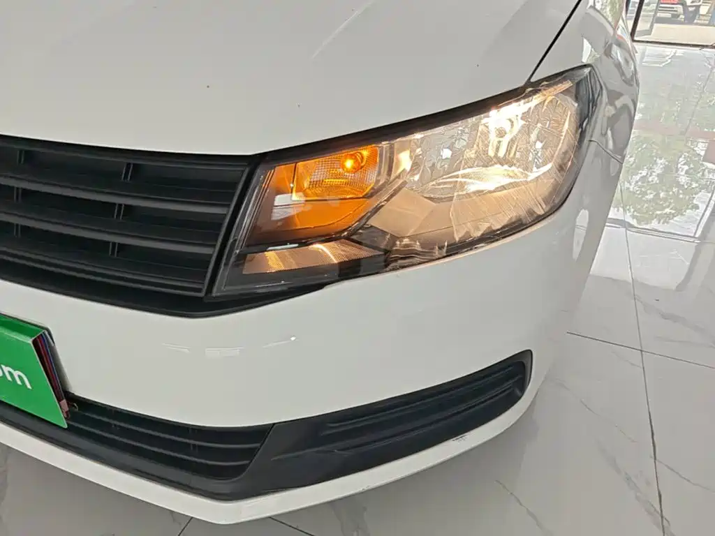 Volkswagen Santana 2019 — фото 18