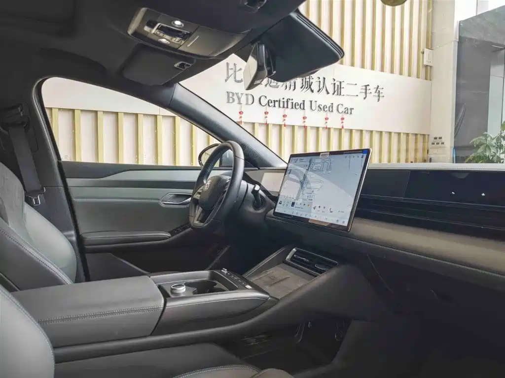 BYD Qin L 2025 — фото 14