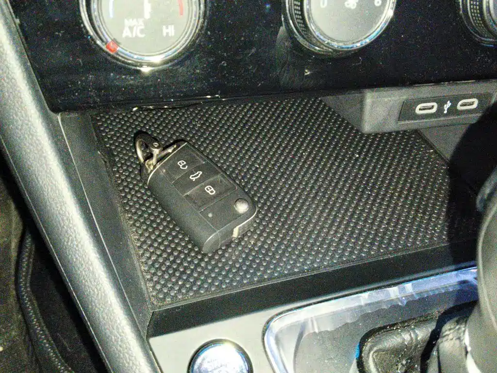 Volkswagen Bora 2023 — фото 12